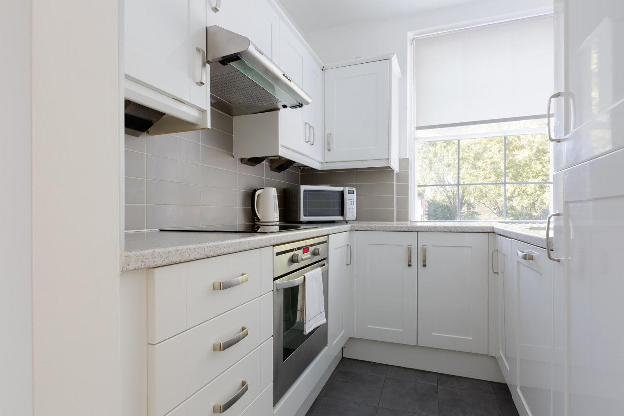 Cozy&bright 1 bedroom apt in Knightsbridge Londen Buitenkant foto